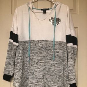 Medium Women’s Love hoodie